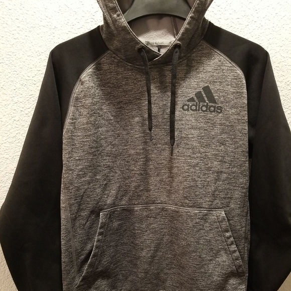 Adidas Large Sweatshirt - Picture 2 of 11